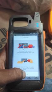 Xhorse VVDI Max with Dolphin XP005 to cut a Mahindra Bolero Key  04